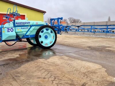 Opryskiwacz Berthoud Racer