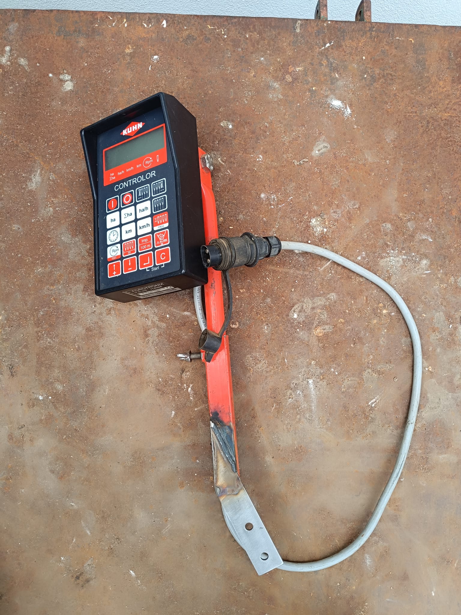 Siewnik do buraków, kukurydzy, słonecznika Kuhn Planter 2