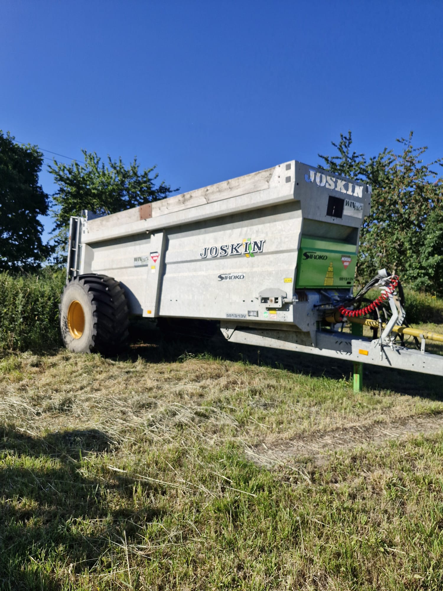 Rozrzutnik obornika i wapna Joskin Siroko S 5513/13V3