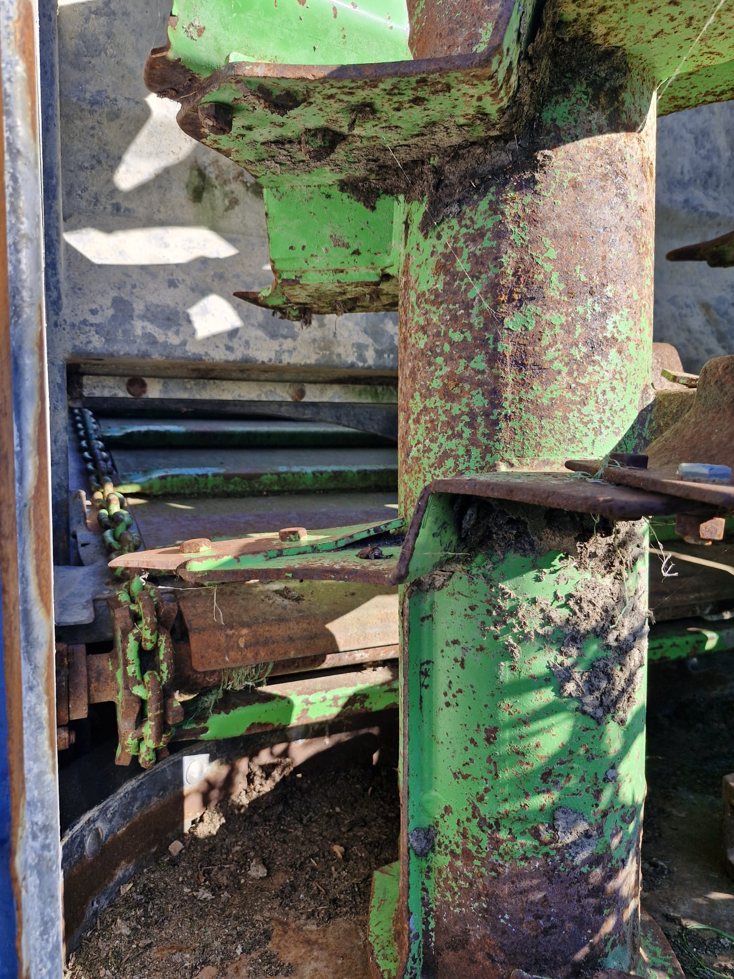 Rozrzutnik obornika i wapna Joskin Siroko S 5513/13V3