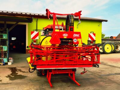 Opryskiwacz zawieszany Rau Kverneland D3