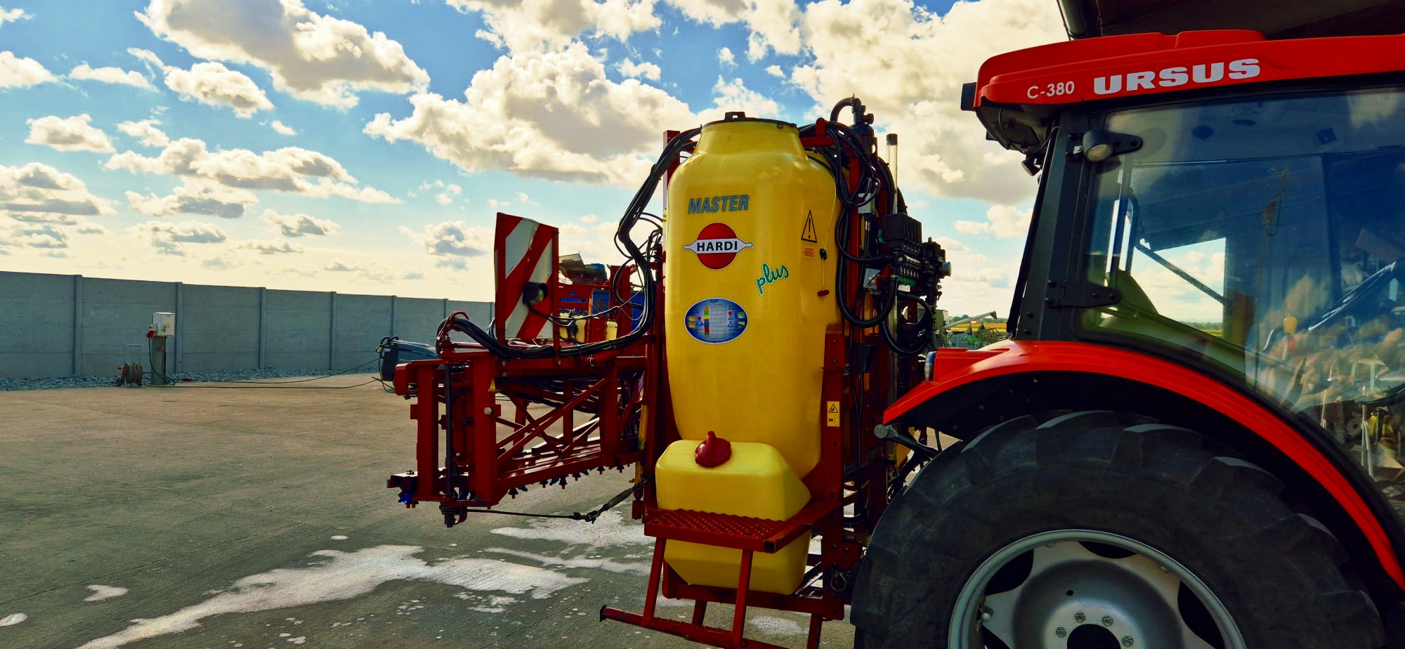 Opryskiwacz zawieszany Hardi Master