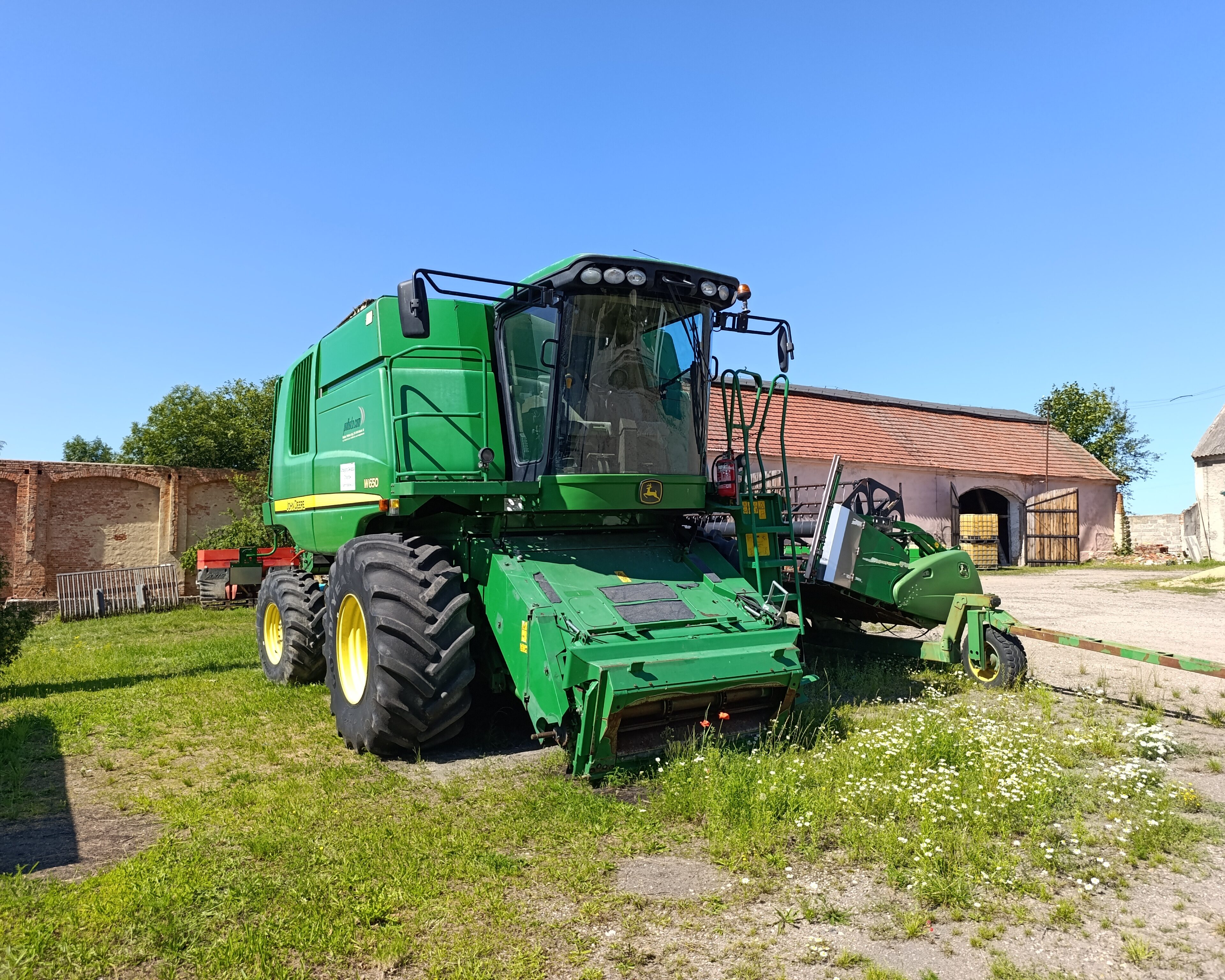 John Deere W 650