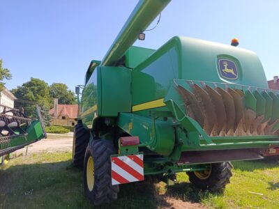 John Deere W 650