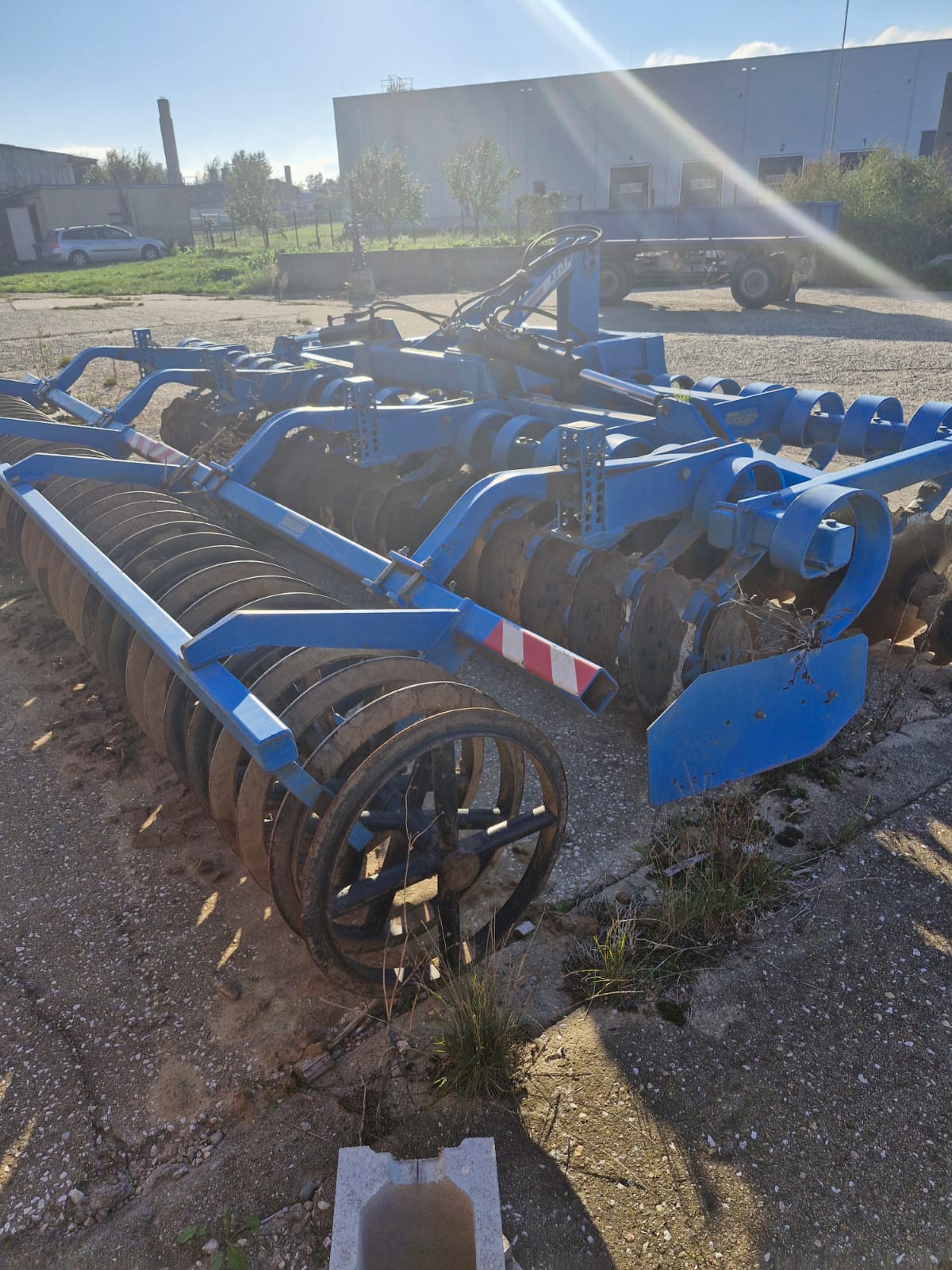 Brona talerzowa Mandam Tak. Szerokość robocza 5m