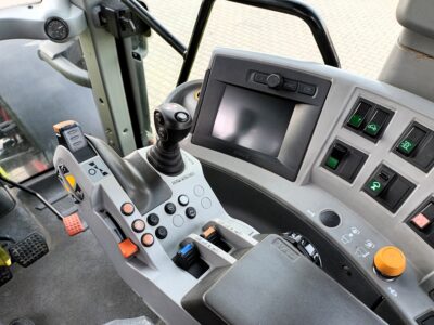 Claas Axion 840 CEBIS