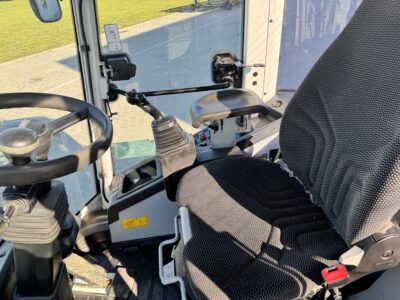 CLAAS TORION 644 SINUS Stage V