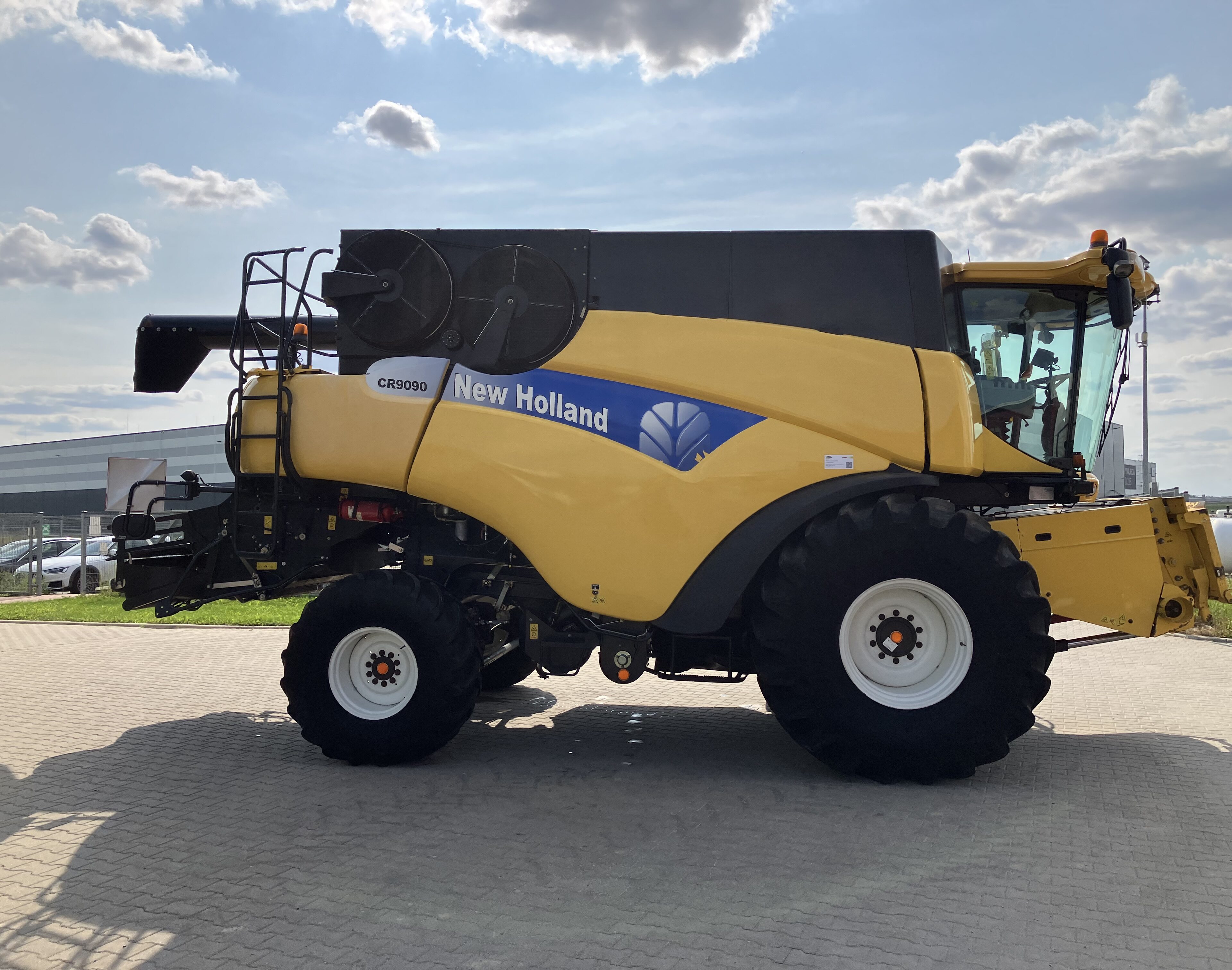 New Holland CR 9090