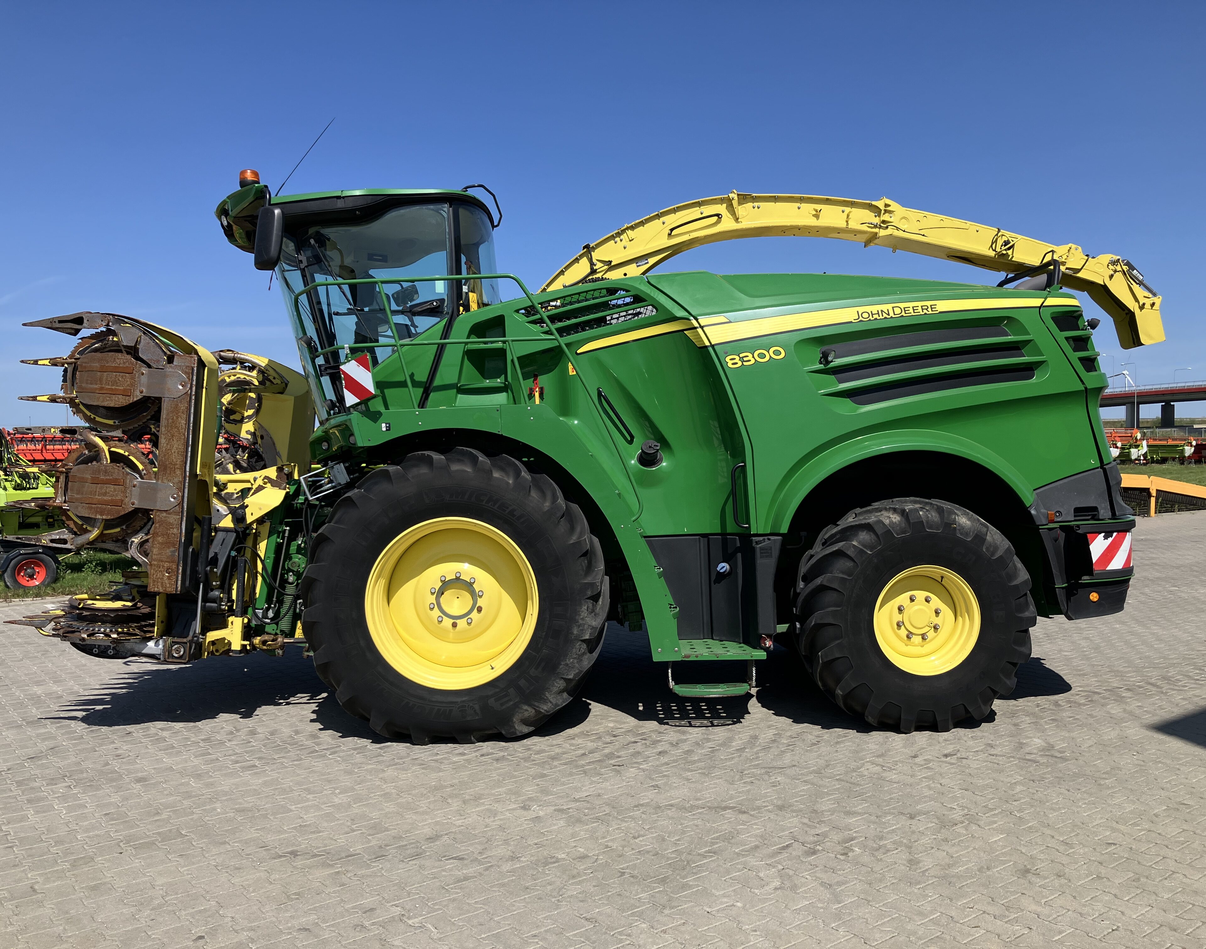 John Deere 8300