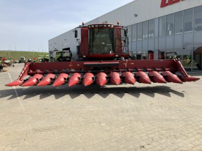 Heder do zbioru kukurydzy 12 rzędów CASE