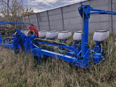 Siewnik do kukurydzy i słonecznika Monosem NCTB 12R