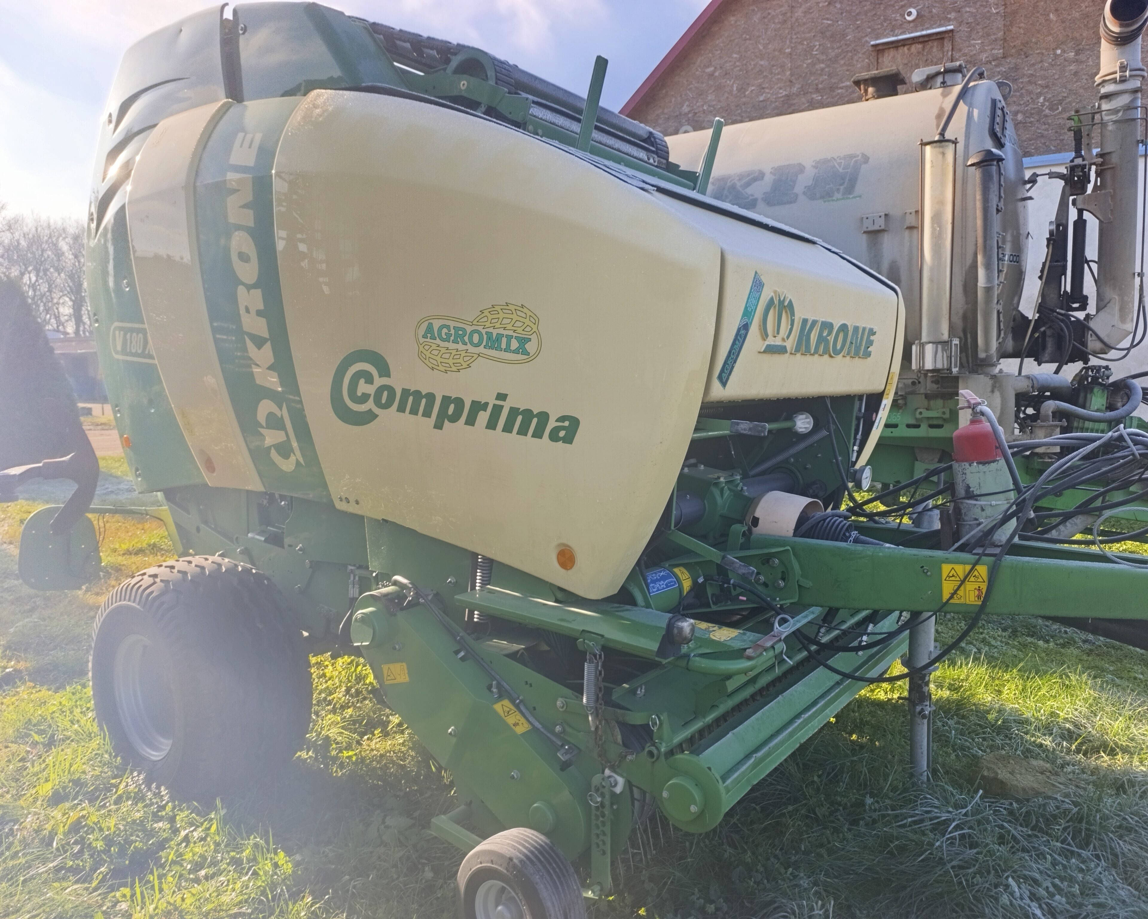 Prasa zwijająca Krone Comprima V180 XC 2018rok