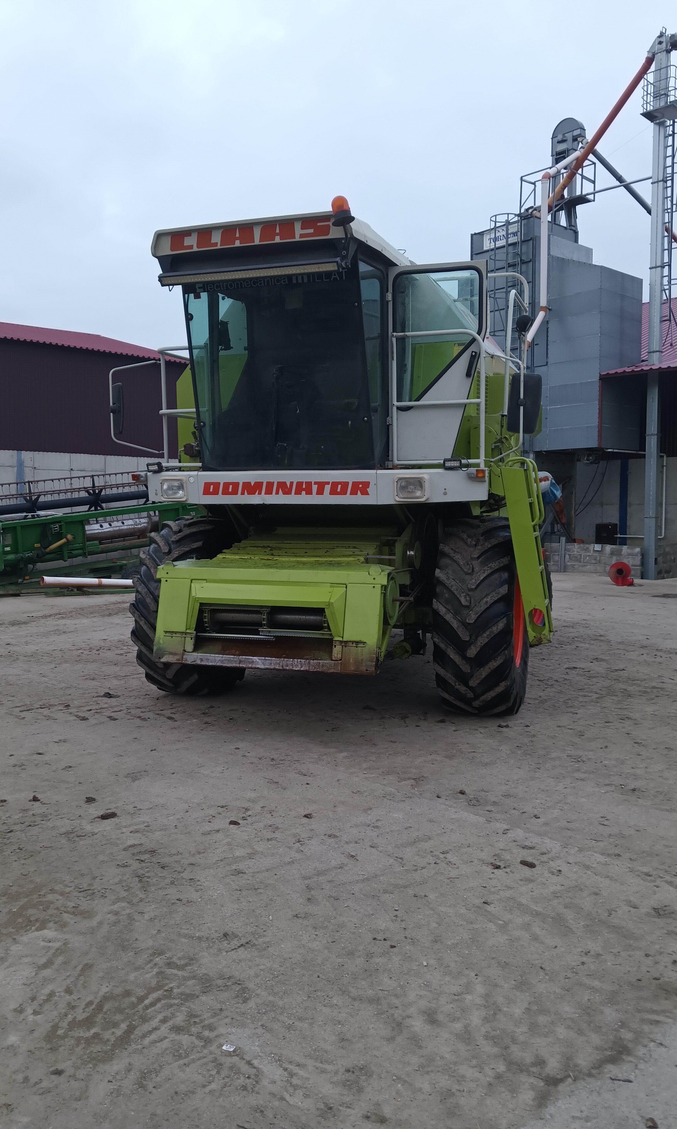 Claas dominator 98sl