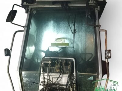 Kabina Kompletna Massey Ferguson 3645