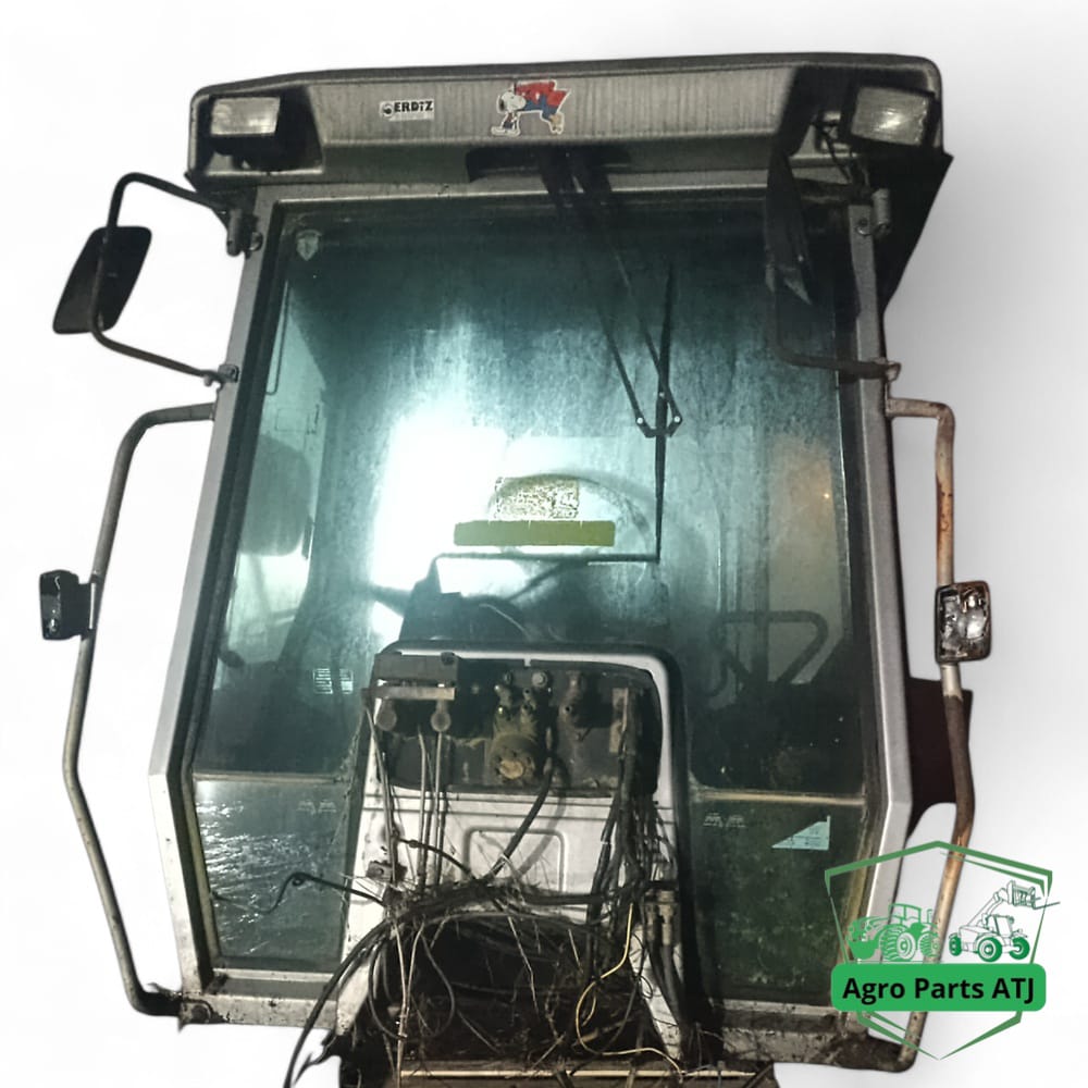 Kabina Kompletna Massey Ferguson 3645