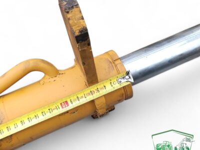 Siłownik Cylinder hydrauliczny ramienia 240929 Manitou MLT 741