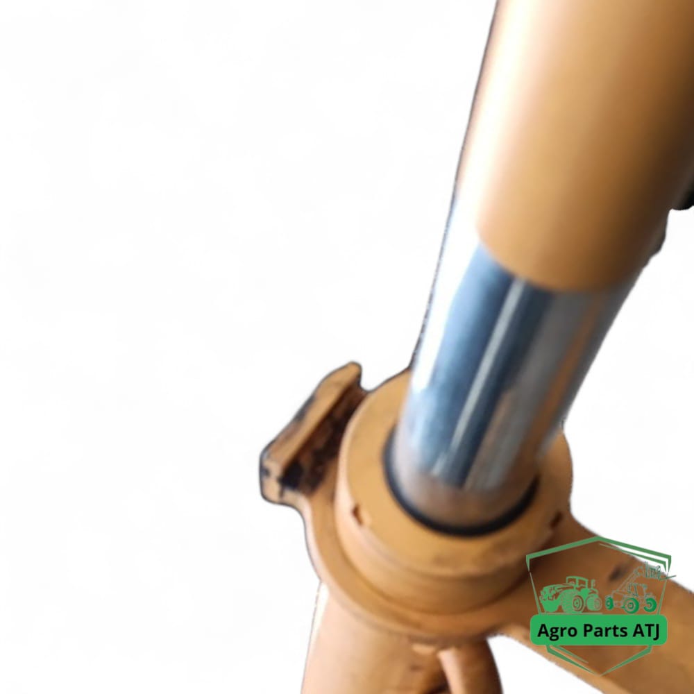 Siłownik Cylinder hydrauliczny ramienia 240929 Manitou MLT 741