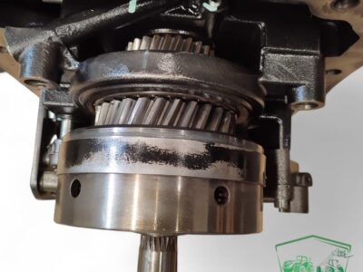 Skrzynia WOM CNH 87374253 47516463 Steyr 6195 CVT