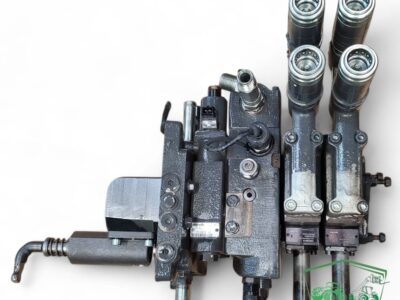 Rozdzielacz hydrauliczny R917007994 Rexroth ACV022653 VALTRA N174