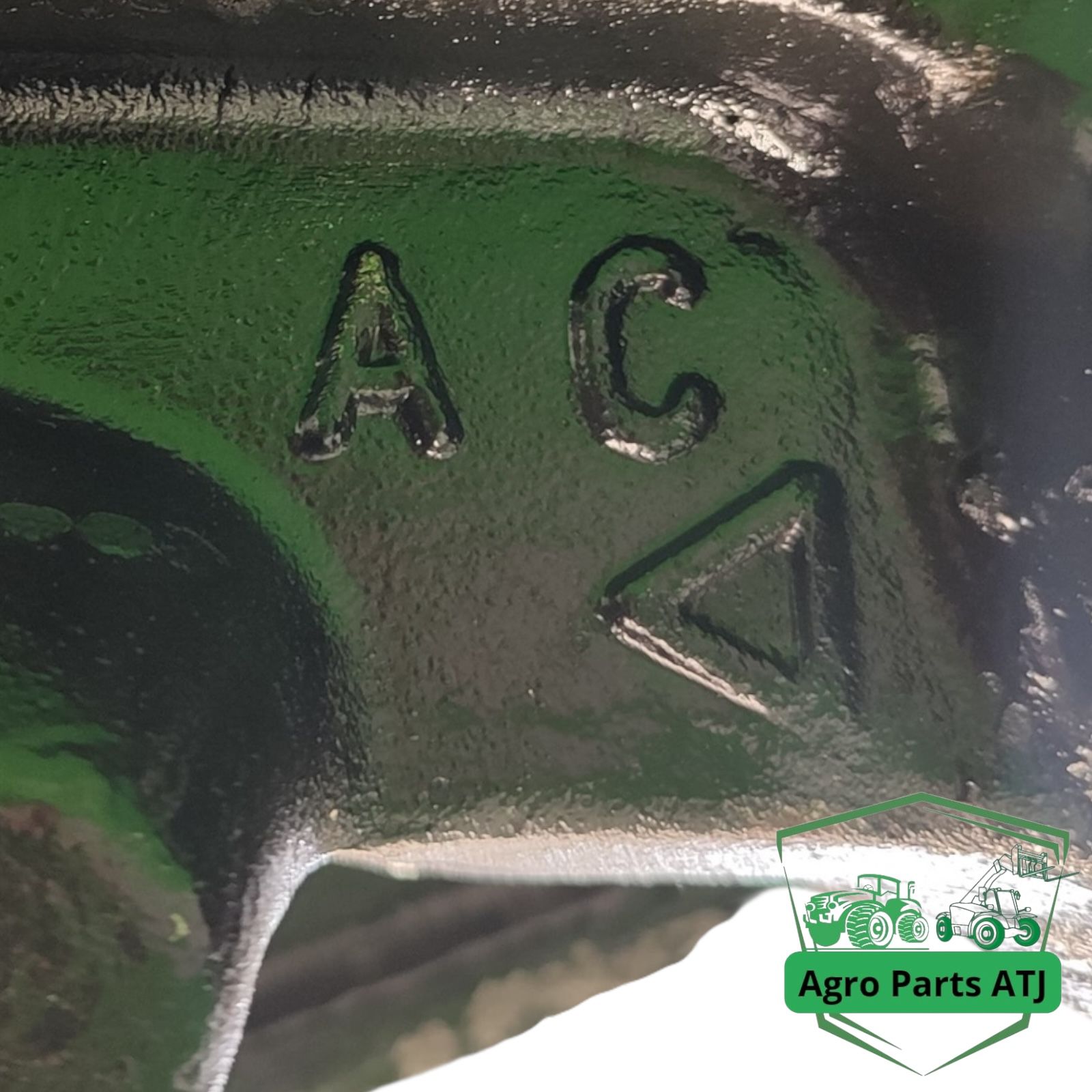 Ramiona Tylny TUZ 84371440 CNH Steyr 6175 CVT