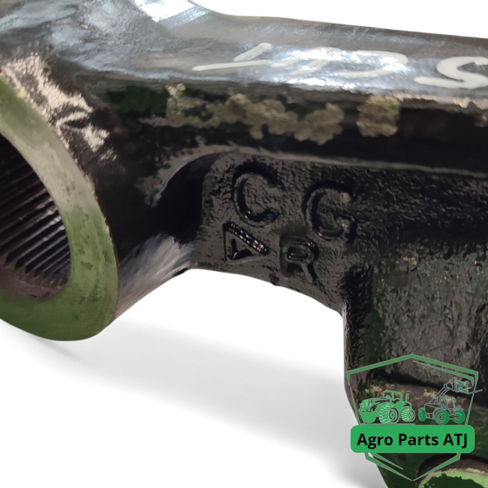 Ramiona Tylny TUZ 84371440 CNH Steyr 6175 CVT