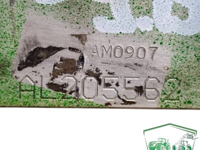 Blok zaworu amortyzacji osi TLS AL205562 John Deere 6050R