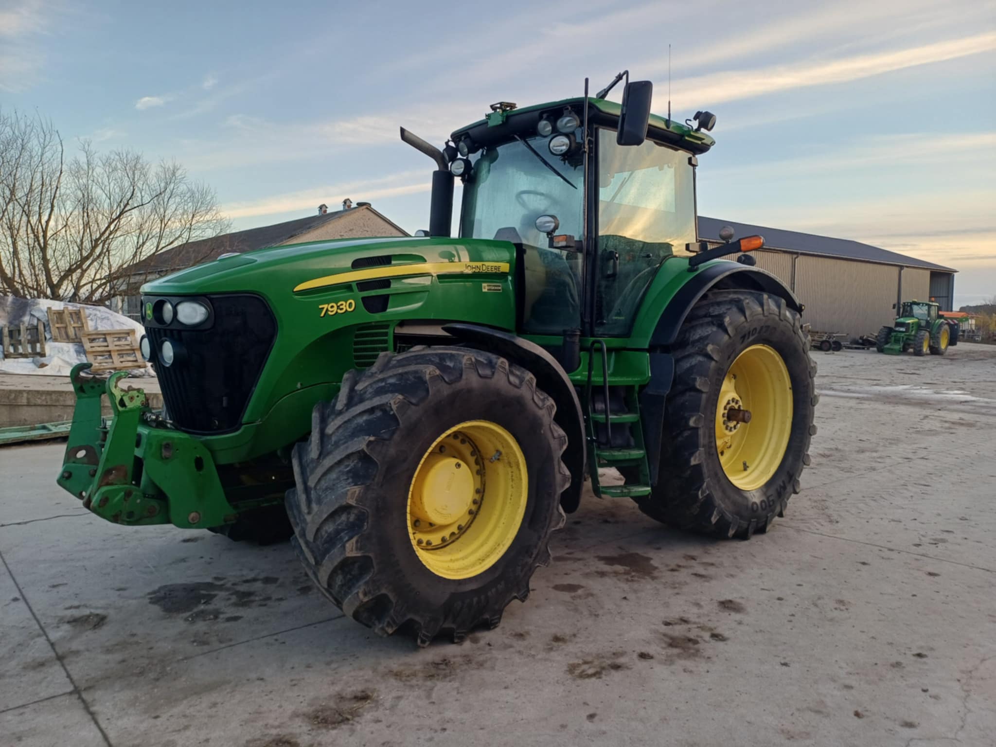 John Deere 7930