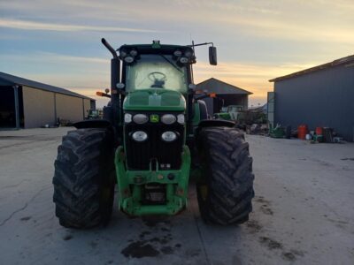 John Deere 7930